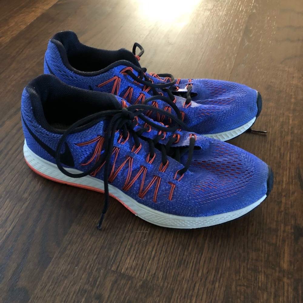 Purple/blue nike shoes. Size 11